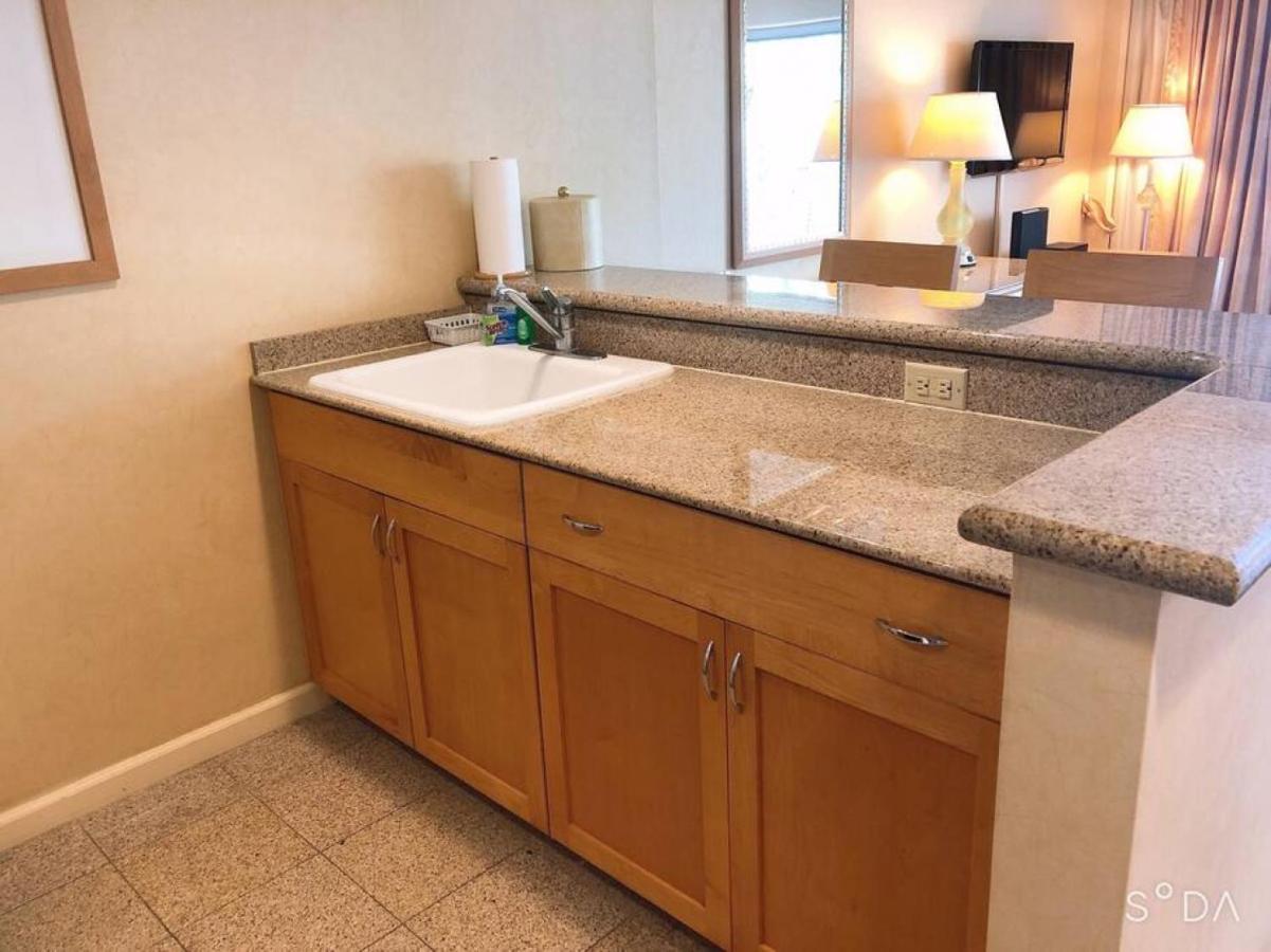 Ilikai Apt 308 - Spacious Studio With Stunning Ocean & Harbor Views Honolulu Exterior foto