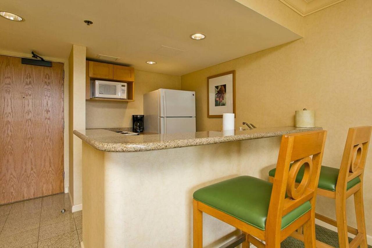 Ilikai Apt 308 - Spacious Studio With Stunning Ocean & Harbor Views Honolulu Exterior foto